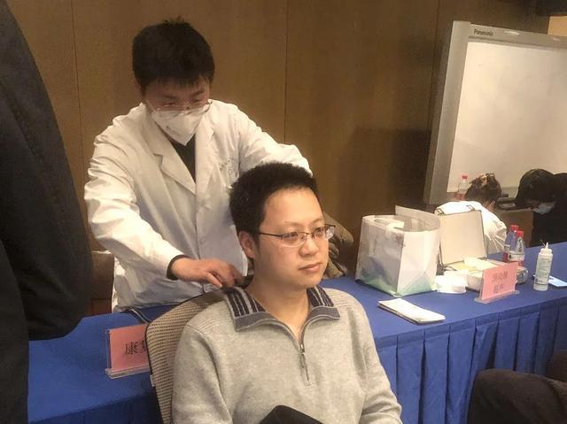 家庭医生来了！为职工们送上“专属”健康服务(图3)
